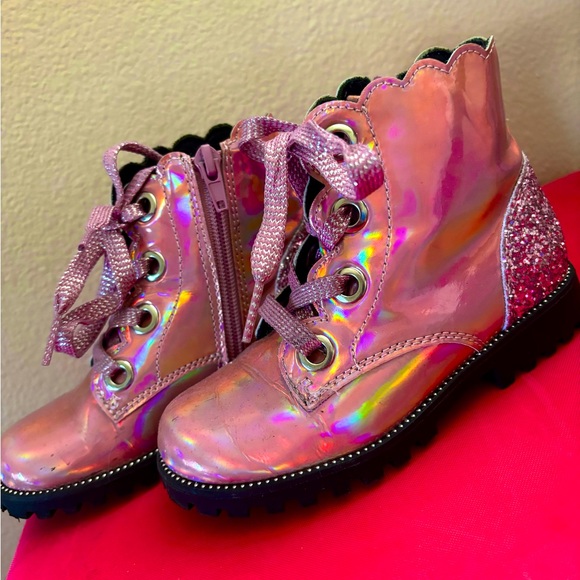 Children’s booties - Picture 2 of 3